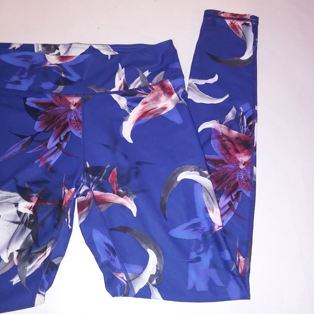 Fabletics Leggings - Picture 2 of 7